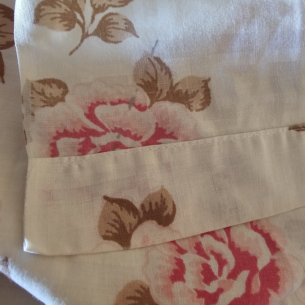 Vintage MCM Percale Floral Sheet - Craft Fabric - Imperfect - Picture 5 of 6